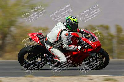 media/Mar-28-2022-Superbike Trackdays (Mon) [[b8603d0f67]]/Open Track Time/Turn 3 Inside/